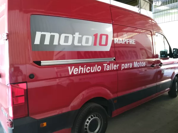 Rotulación de vehículo