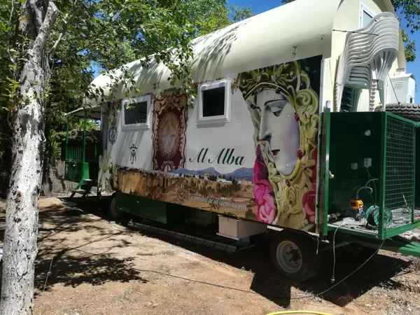 Carriola rotulada con vinilo de exterior